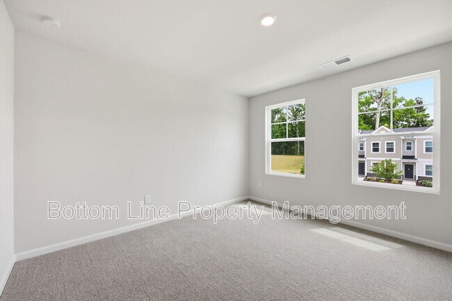 Building Photo - 2495 Tonoloway Dr