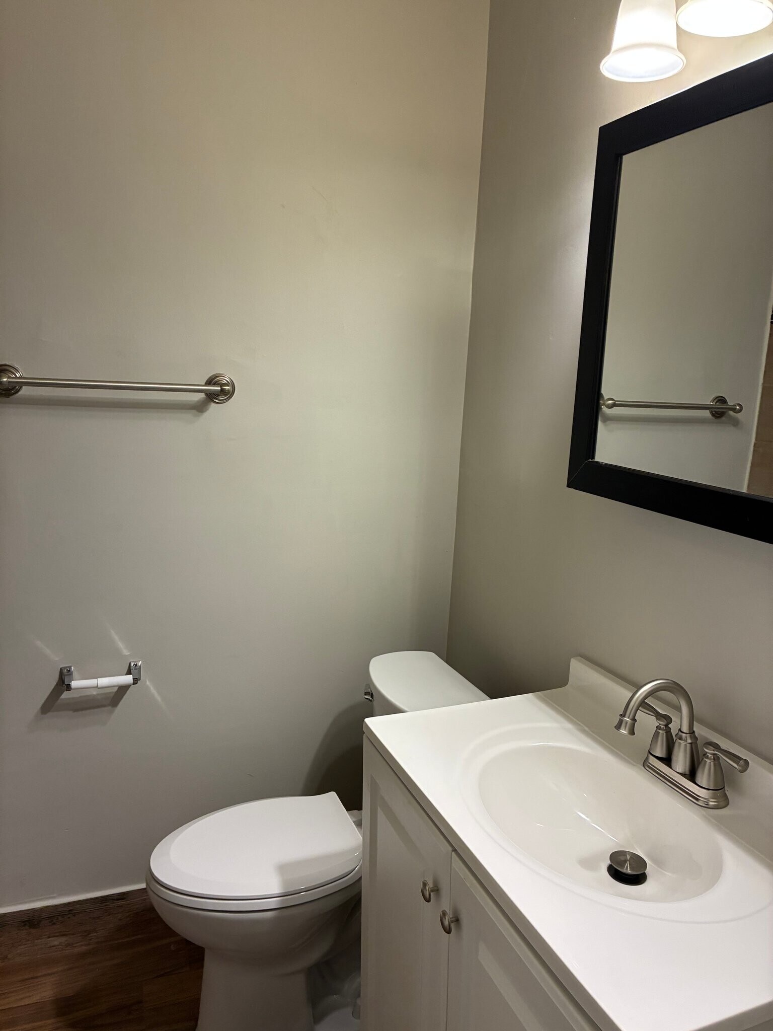 Building Photo - 1625 E St NE