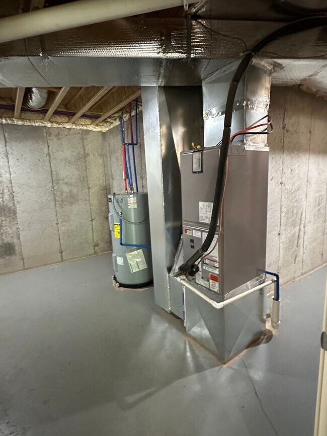 Building Photo - Now LEASING in Summit Pass! Available May 18, 2026!