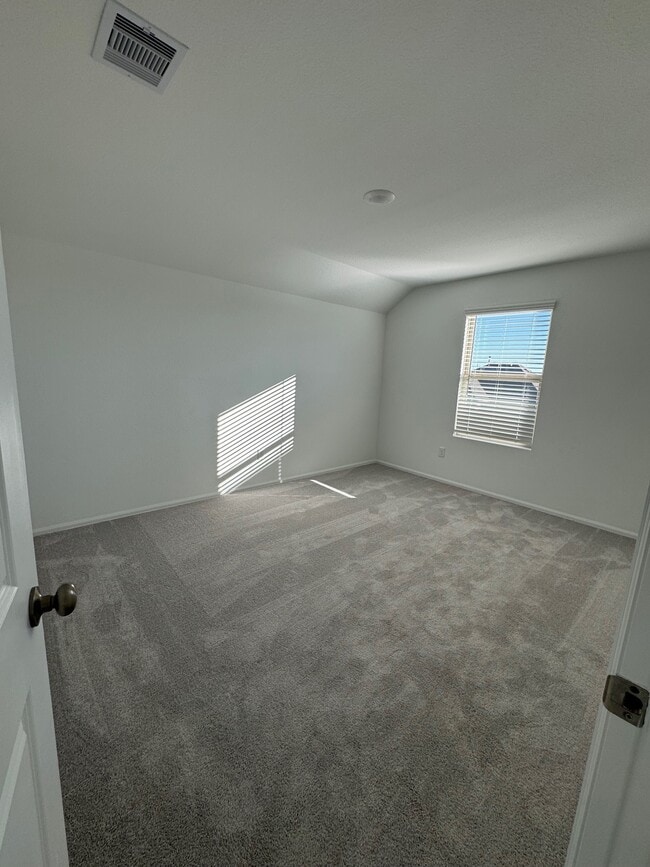 Building Photo - 7707 Iris Peak Dr