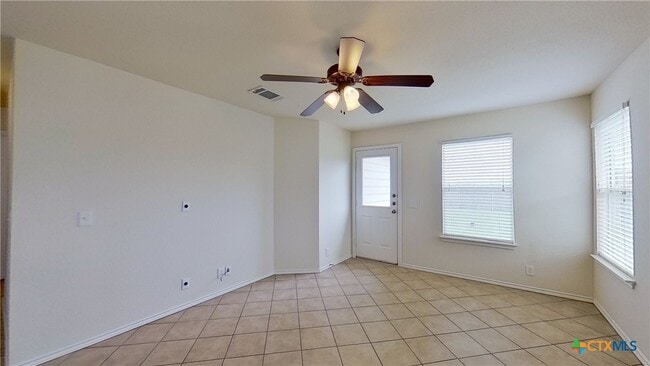 Building Photo - 105 Fishbaugh Ln