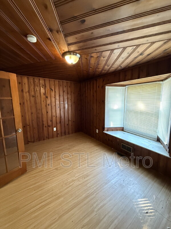 Building Photo - 10188 Newbold Dr