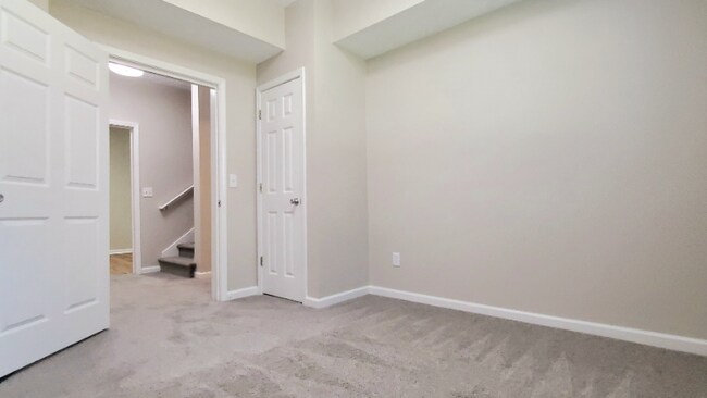 Building Photo - 25 Cherrystone Walk