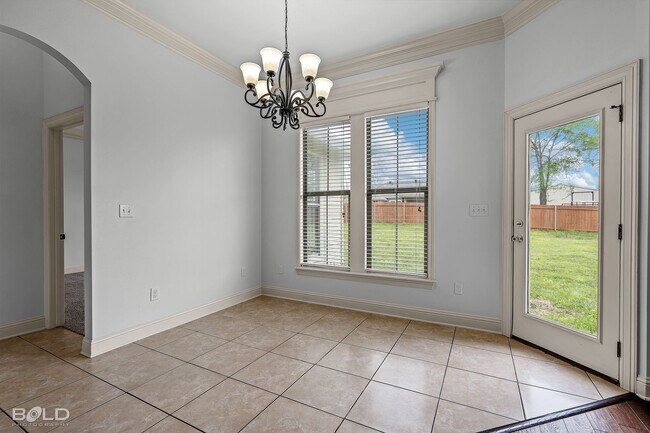 Building Photo - 6484 Soda Point Dr