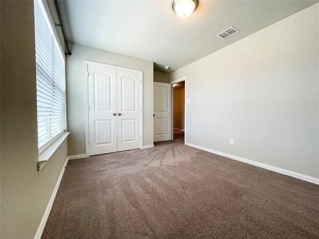 Building Photo - 1544 Chama Dr