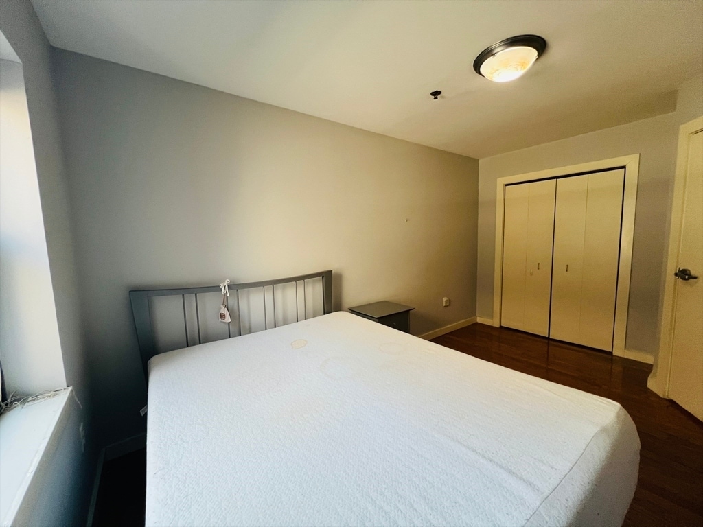 *Pictures are representative samples of the advertised unit. In some cases, the actual units you tou - 500 Commonwealth Ave