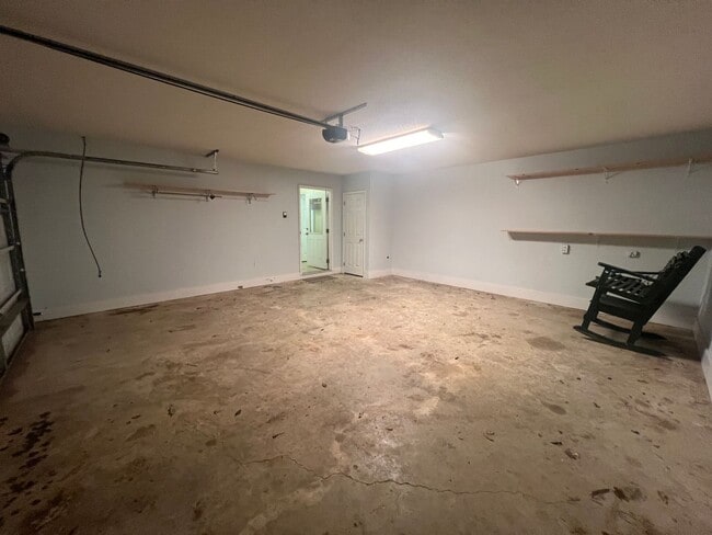 Building Photo - 14163 River Point Cir