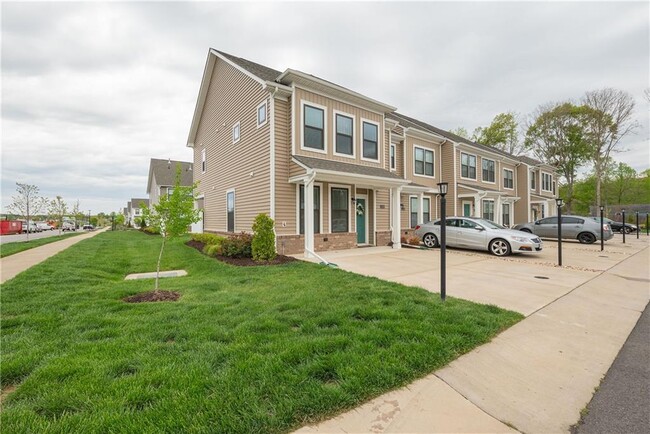 Building Photo - 12232 Ground Pine Ct