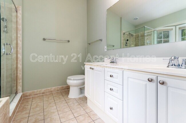 Building Photo - 7715 Rachael Whitney Ln