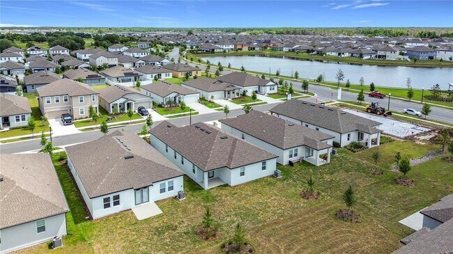 Building Photo - 5762 Cattle Rnch Dr