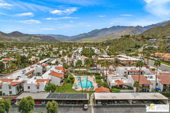 Building Photo - 2230 S Palm Canyon Dr
