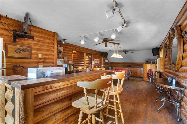 Building Photo - 322 Post Oak Dr