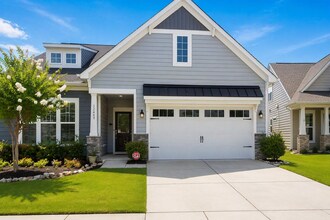 Building Photo - Coming Soon! 3 Bedroom Single Family Home