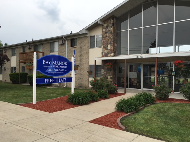 Main Entrance - Bay Manor Apartments