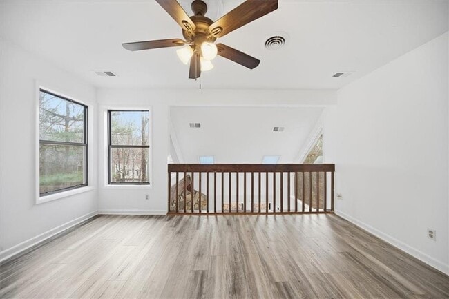 Building Photo - 530 Matterhorn Way