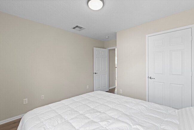 Building Photo - 63 W Lasting Spring Cir