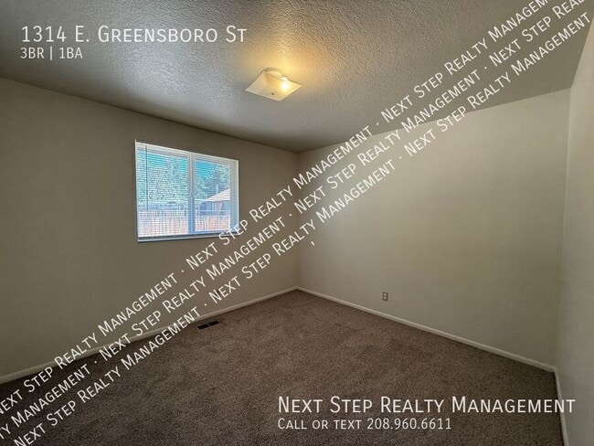 Building Photo - 1314 E Greensboro St