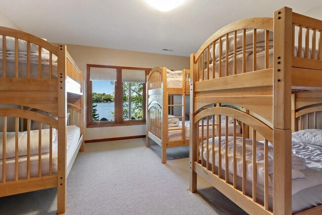 Building Photo - N7487 E Lakeshore Dr