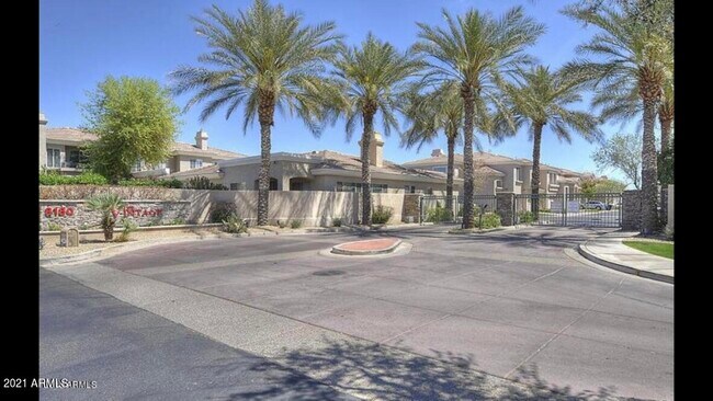 Building Photo - 8180 E Shea Blvd