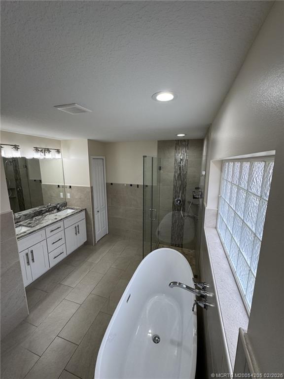 Building Photo - 842 NW Tremont Ave