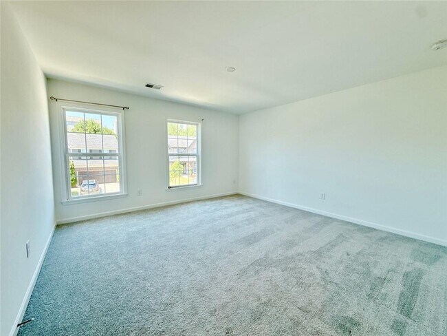 Building Photo - 1810 Primrose Park Rd