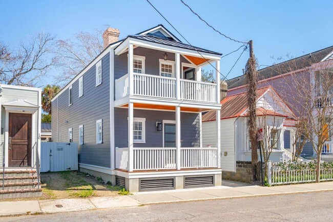 Primary Photo - Tastefully Renovated Downtown Charleston Home