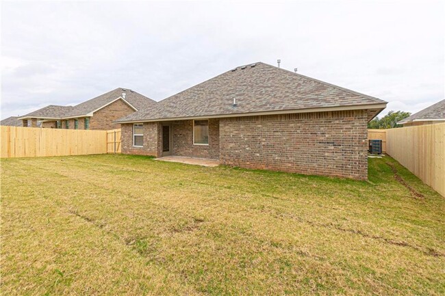 Building Photo - Four Bedroom New Construction Home!