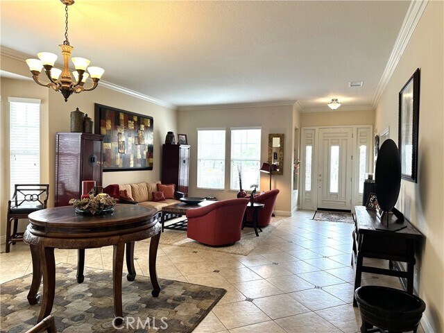 Building Photo - 5415 Vista Del Mar