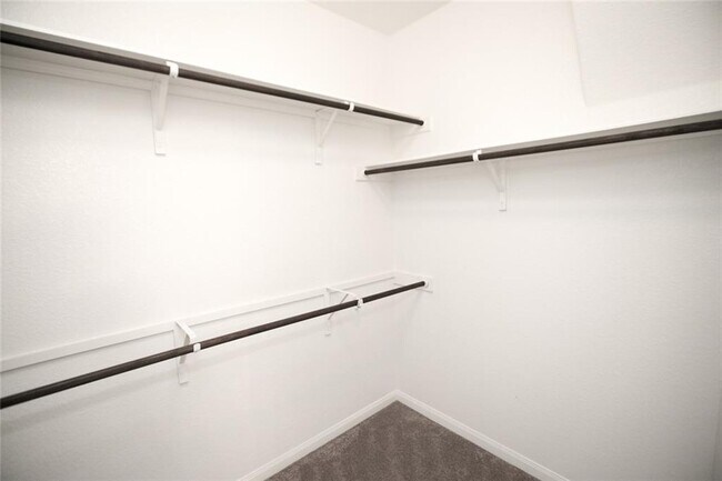 Building Photo - 361 Shale Cir