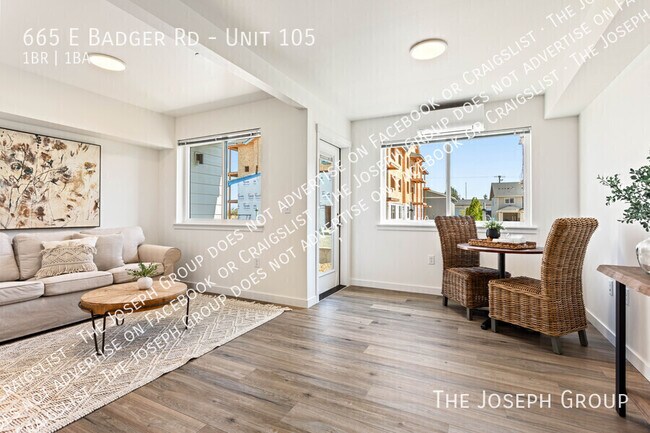 Building Photo - 665 E Badger Rd