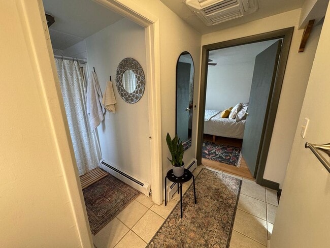 Building Photo - Spacious + Private 2BR/1BA in the Beautiful Golden, CO! Secluded AND Conveniently Located