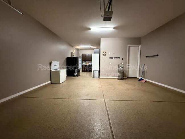 Building Photo - 20508 W Carlton Manor
