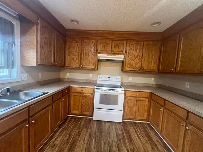 Building Photo - 4460 Maxie St