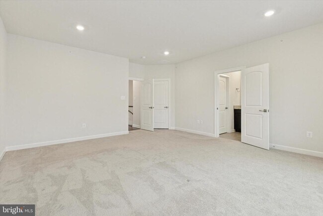 Building Photo - 409 Atwater Dr