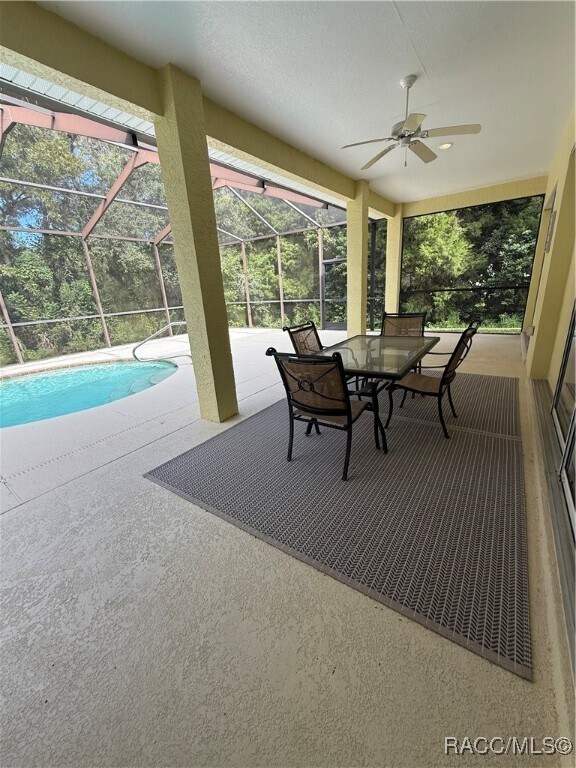 Building Photo - 12 Sweet Peas Ct