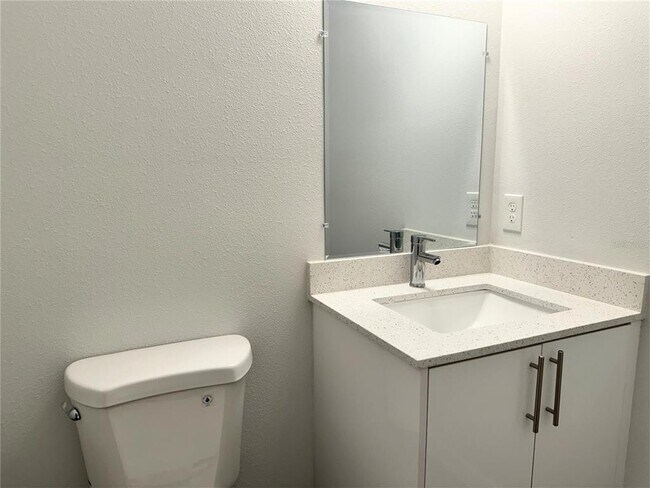Building Photo - 1310 Tallahassee Ct