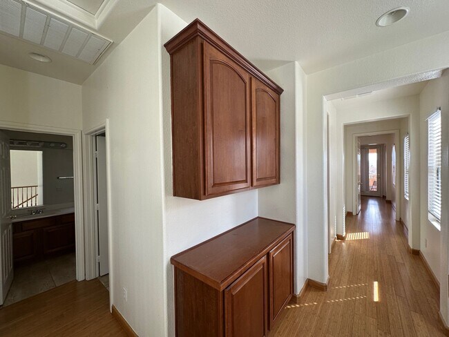 Building Photo - MADISON PLACE AT SUMMERLIN