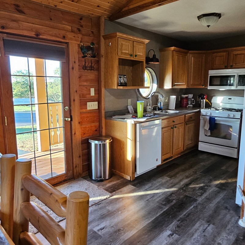 Building Photo - 424 Overlook Ct