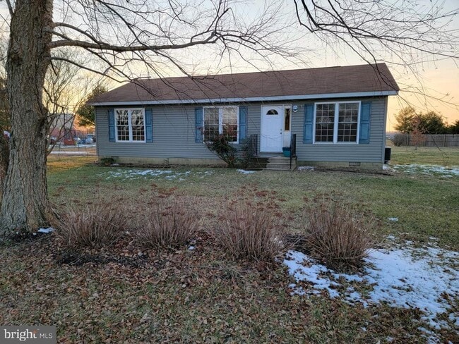 Building Photo - 19688 Mulberry Knoll Rd