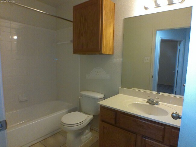 Building Photo - 6212 Temora Loop