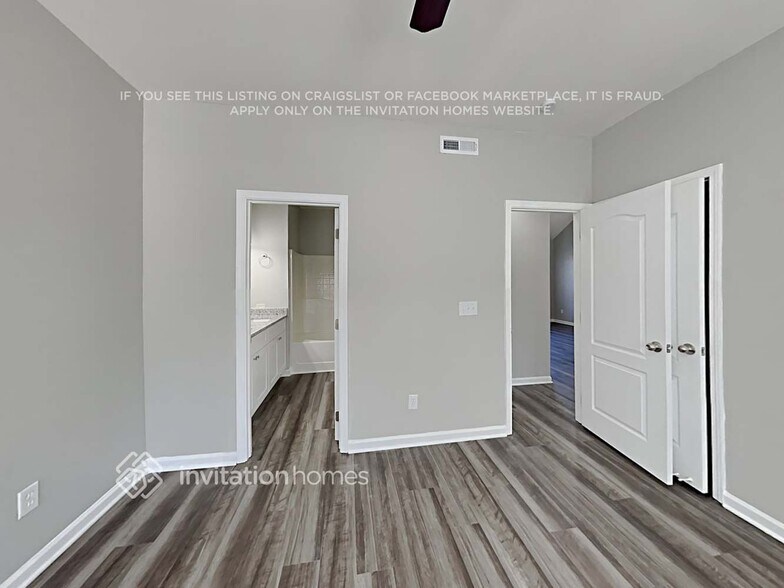 Building Photo - 5501 Orchard Pond Dr