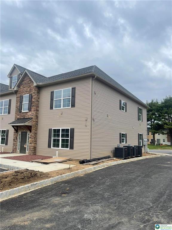 Building Photo - 1036 Blake St