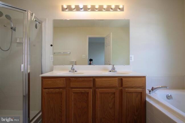 Building Photo - 8442 Hallie Rose St