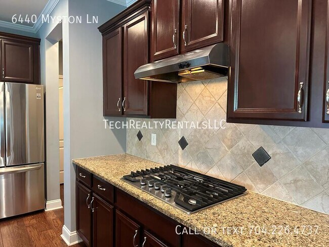 Building Photo - 6440 Myston Ln