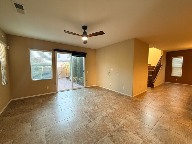 Building Photo - 1824 Wolf Canyon Loop
