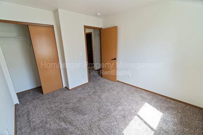 Building Photo - 2814 N 14th Pl