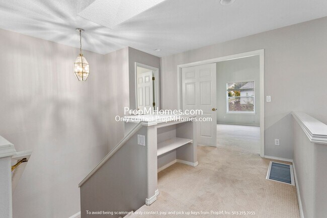 Building Photo - Spacious Five Bedroom Home in Progress Ridge!