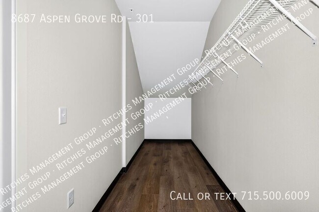 Building Photo - 8687 Aspen Ln