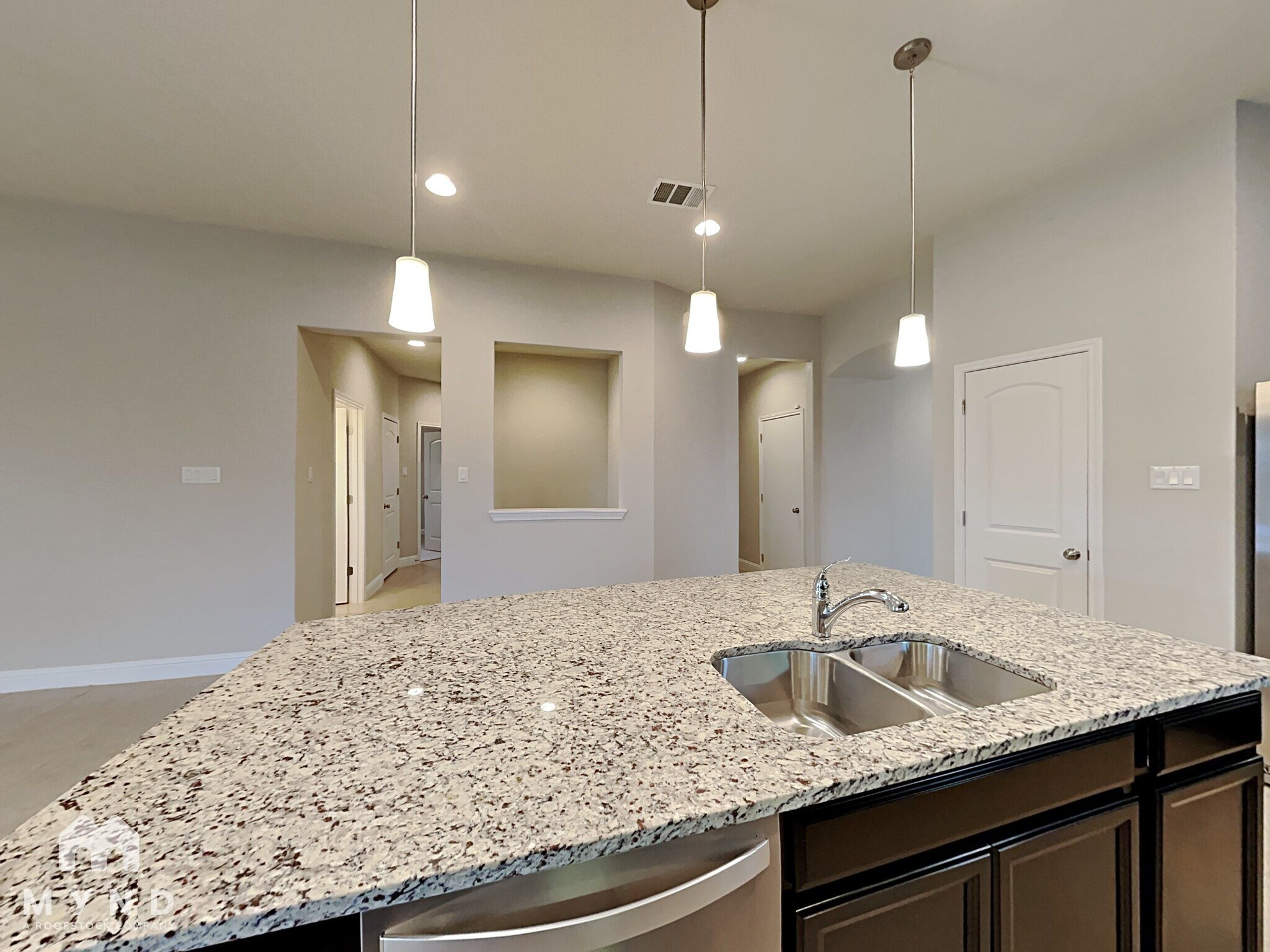 Building Photo - 3367 De Coronado Trail