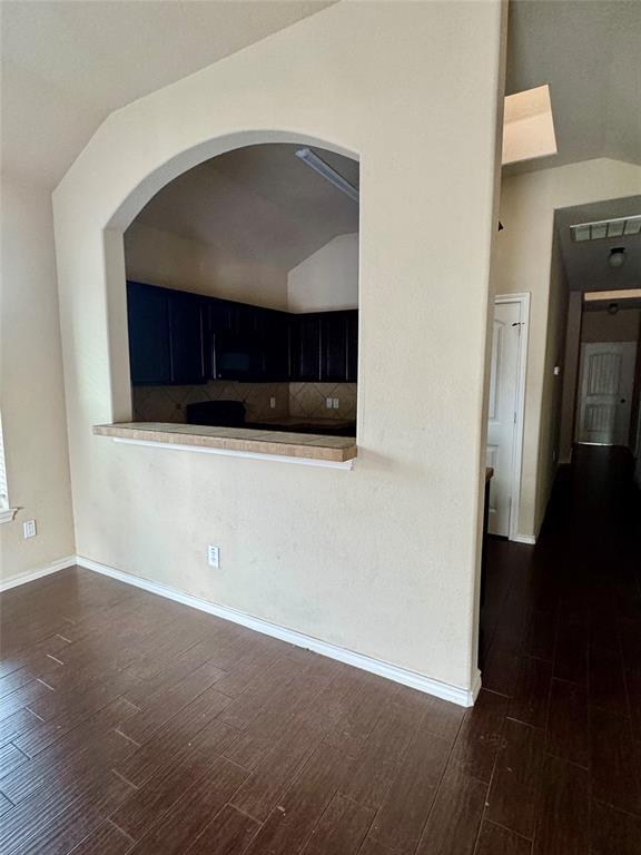 Building Photo - 3000 Whisper Oaks Ln